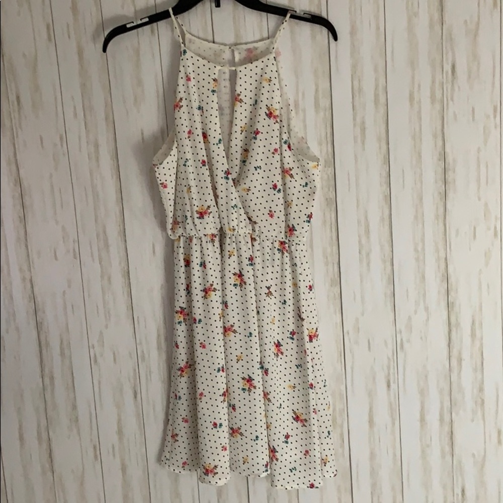 Lush‎ White Floral Polka Dot Mini Dress High Neck Wrap Chiffon